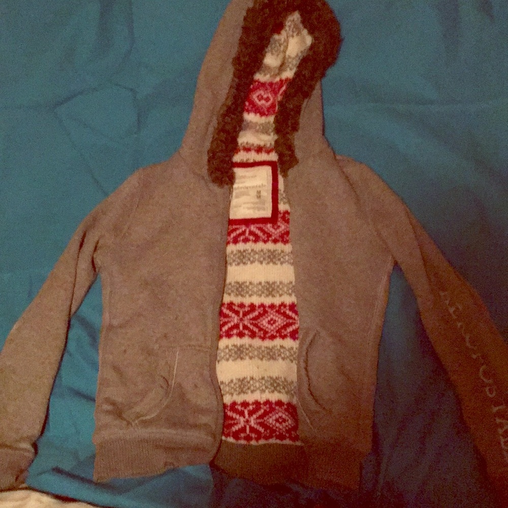 Aeropostale Sweater